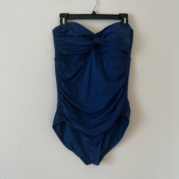 Сole by California Women Twist Front Shirred One Piece - Navy size 12 - Picture 1 of 4